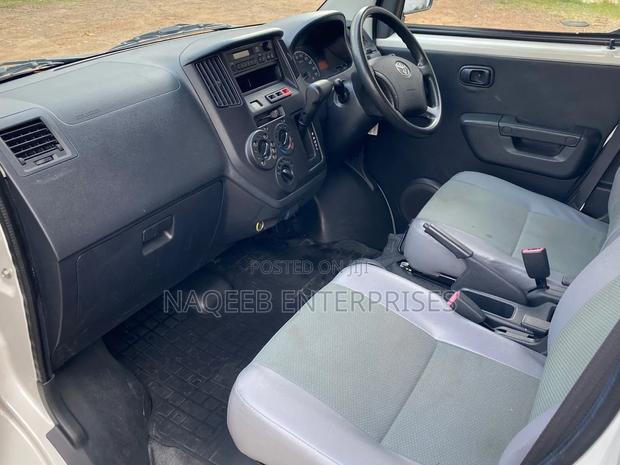 Toyota TownAce 2018 White