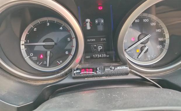 Toyota Land Cruiser Prado 3.0 D-4D (190 Hp) 2015 Black