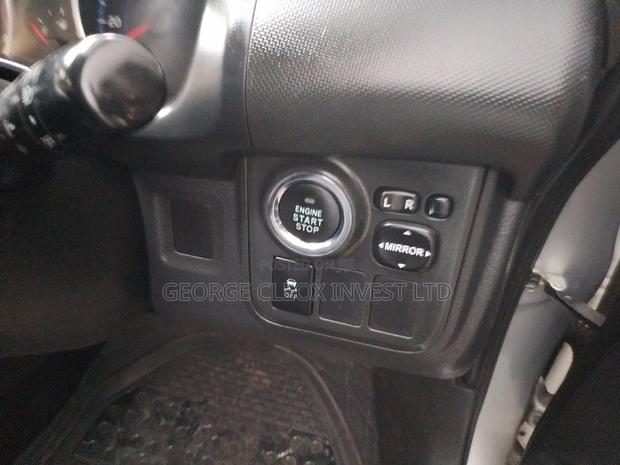 Toyota Wish 2017 Silver