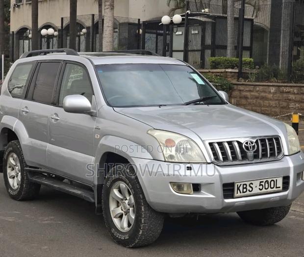 Toyota Land Cruiser Prado 2005 Silver