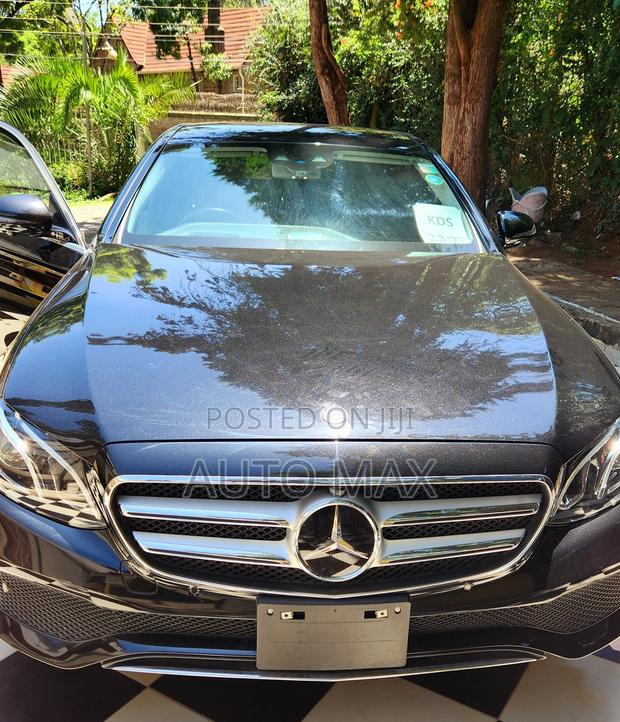 Mercedes-Benz E200 2018 Black