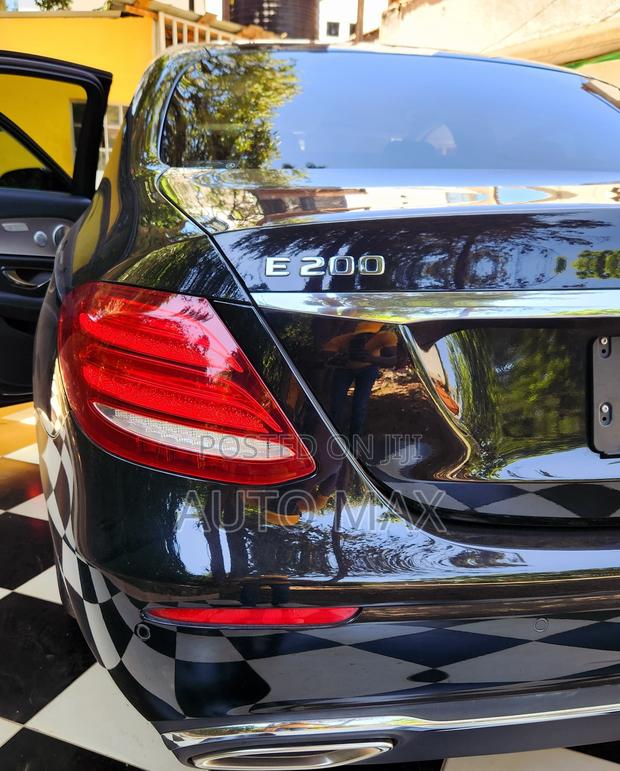 Mercedes-Benz E200 2018 Black