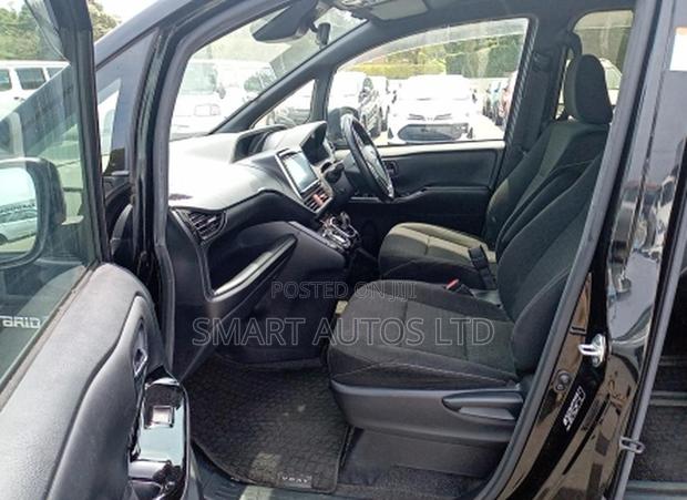 Toyota Voxy 2018 Black