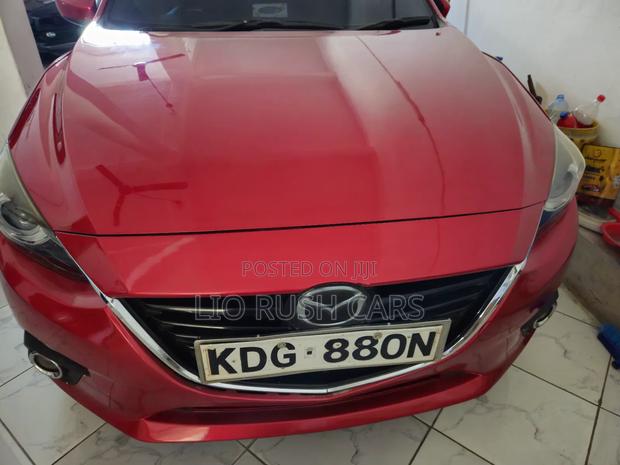 Mazda Axela 2015 Red