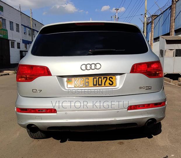 Audi Q7 3.0 TDi Quattro 2009 Gray