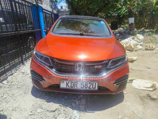 Honda Jade 2018 Orange