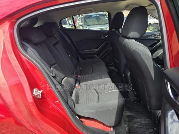 Mazda Axela 2018 Red