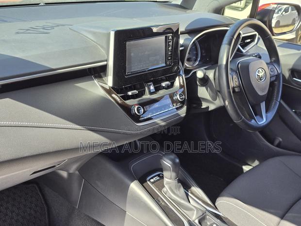 Toyota Corolla 2018 Red