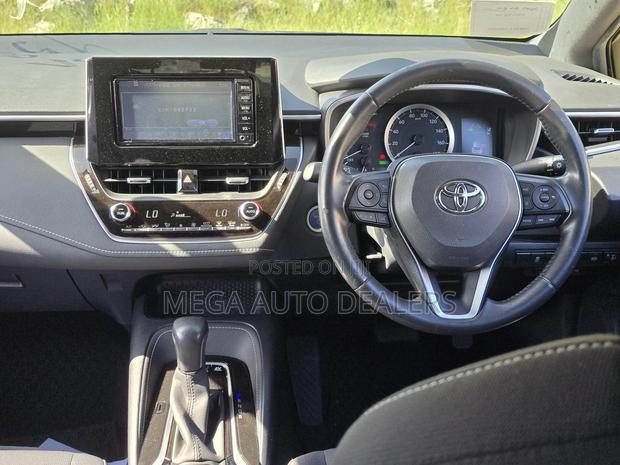 Toyota Corolla 2018 Red