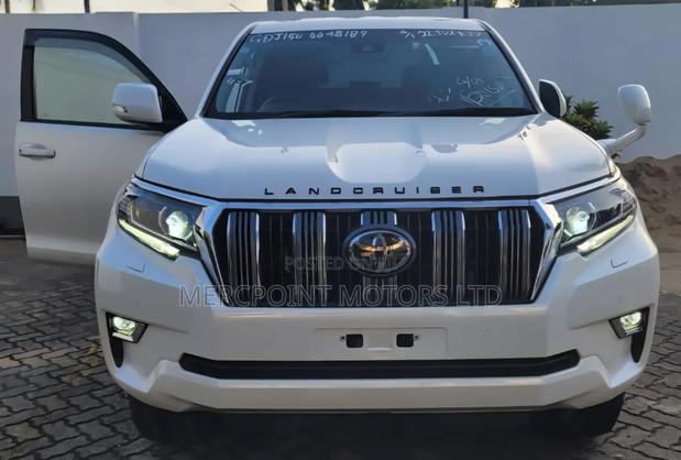 Toyota Land Cruiser Prado 2.8 2020 Pearl