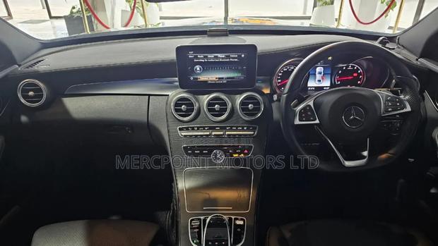 Mercedes-Benz C200 2019 Gray