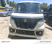 Suzuki Spacia 660 Hybrid AWD 2019 White for sale