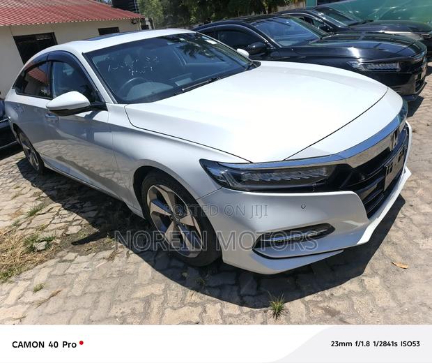 Honda Accord Sport 2.0T 2018 White