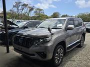 Toyota Land Cruiser Prado 2.7 2018 Gray for sale