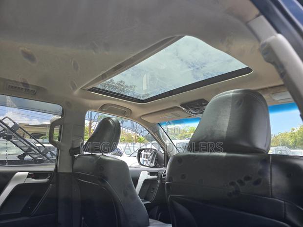 Toyota Land Cruiser Prado 2018