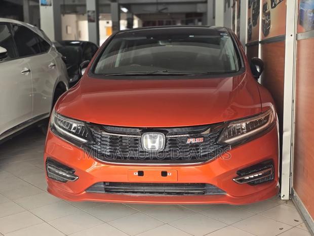 Honda Jade 2018 Orange