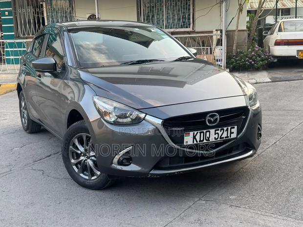 Mazda Demio 2017 Brown