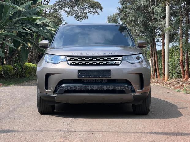 Land Rover Discovery HSE Luxury Diesel 4x4 2017 Gray