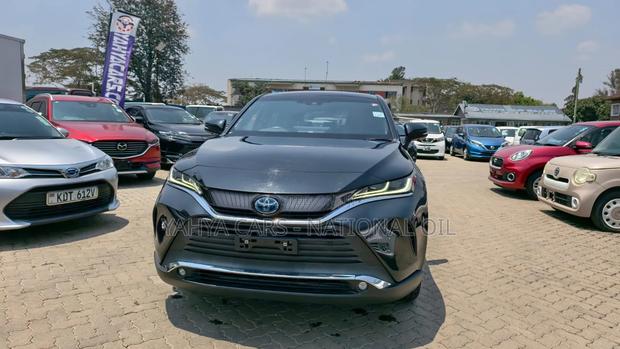 Toyota Harrier 2.5 Hybrid 2020 Black