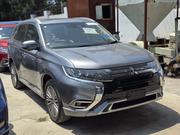 Mitsubishi Outlander 2018 Gray for sale