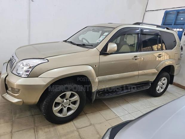 Toyota Land Cruiser Prado 3.0 D-4D 3dr 2007 Gold