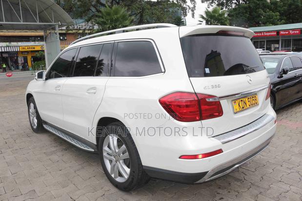 Mercedes-Benz GL-Class 350 BlueTEC 2016 White