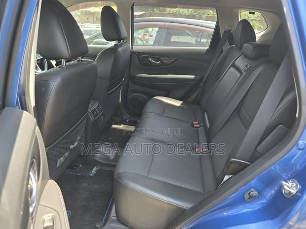 Nissan X-Trail 2018 Blue
