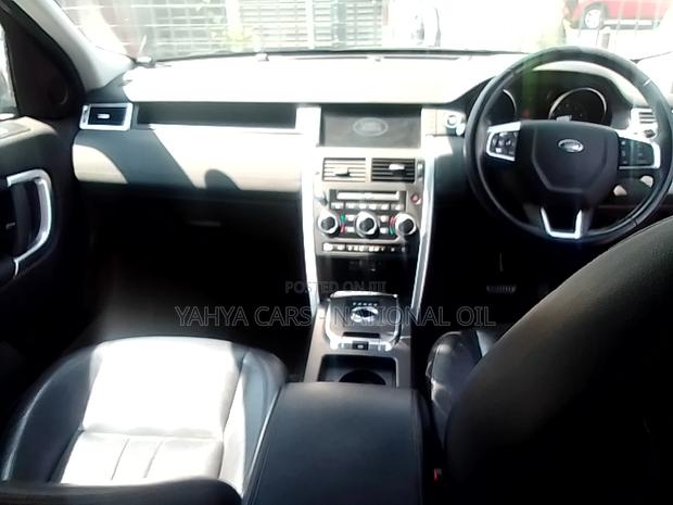 Land Rover Discovery Sport 2017 Gray