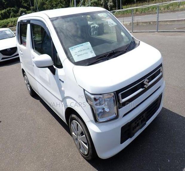 Suzuki Wagon R 660 Hybrid FWD 2018 White