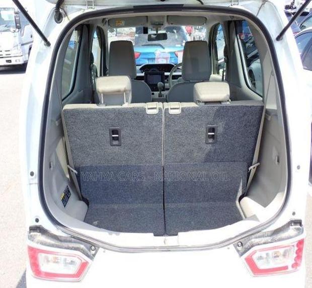 Suzuki Wagon R 660 Hybrid FWD 2018 White