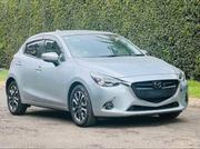 Mazda Demio 2018 Off white for sale