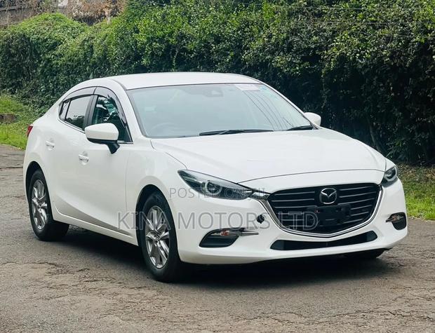 Mazda Axela 2019 White