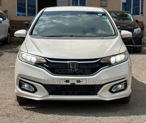 Honda Fit LX 2018 Pearl