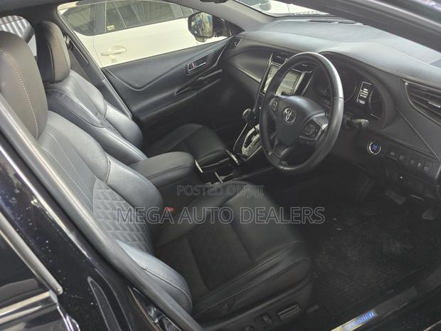 Toyota Harrier 2018 Purple
