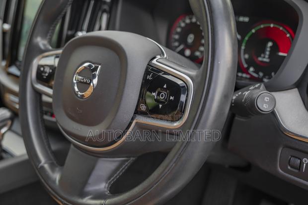 Volvo XC60 2018