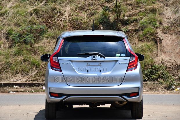 Honda Fit 2018 Silver