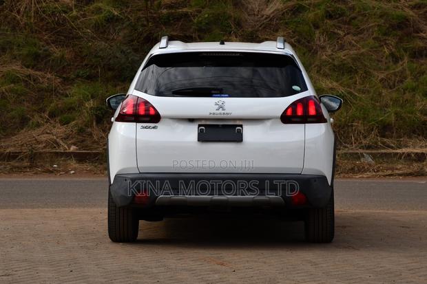 Peugeot 2008 2018 White
