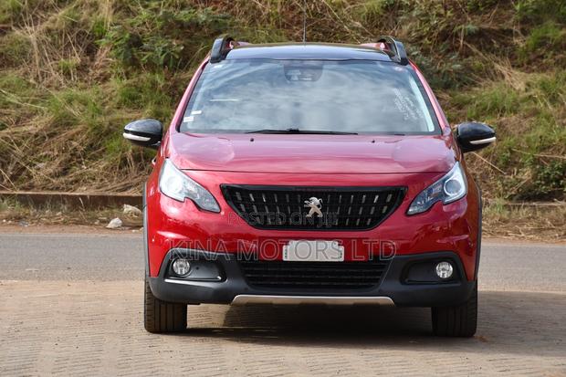 Peugeot 2008 2019 Red