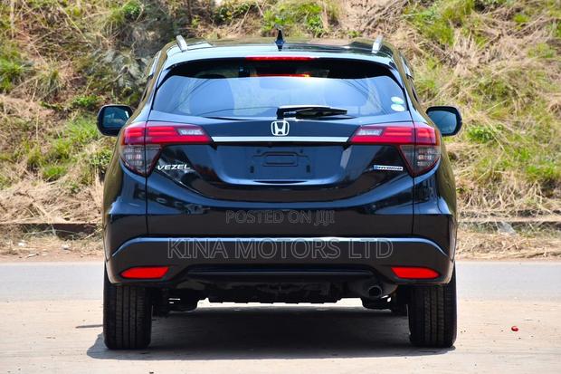 Honda Vezel 2018 Blue