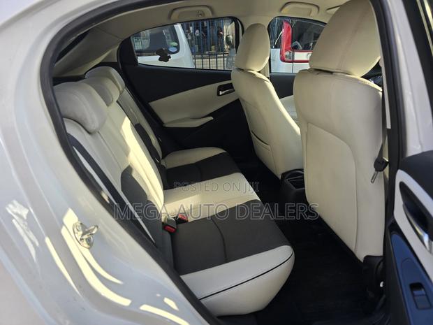Mazda Demio 2018 White
