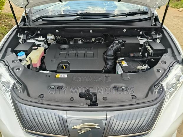 Toyota Harrier 2018 White