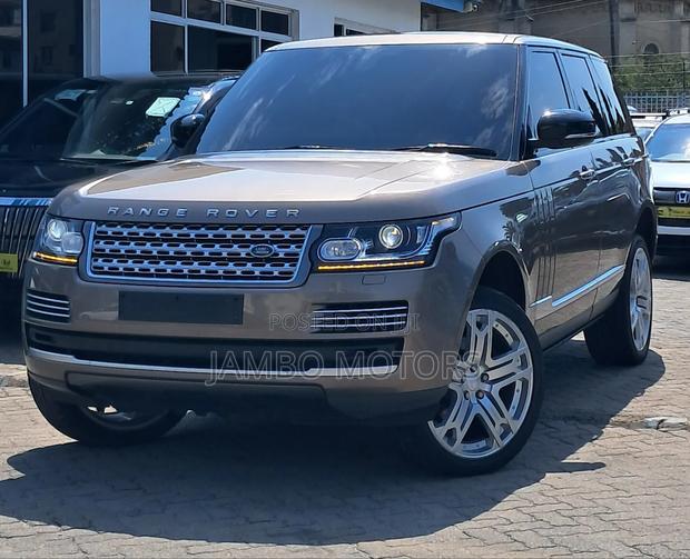 Land Rover Range Rover Vogue 2019 Gold