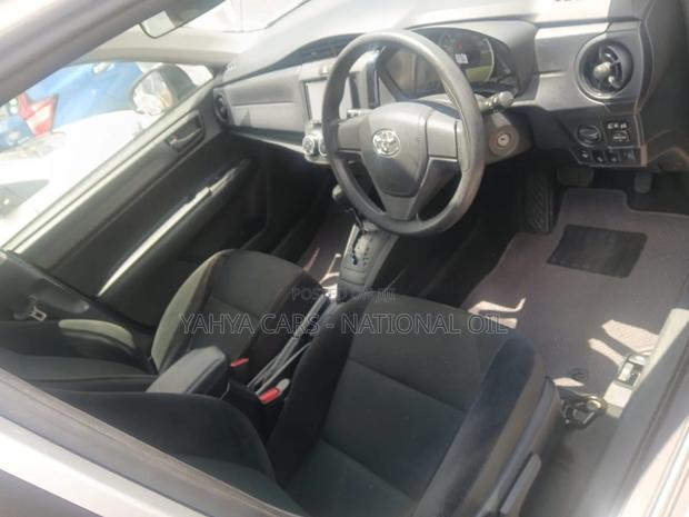 Toyota Axio 1.5 X 4WD 2018 Silver