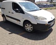 Peugeot Partner 2016 White for sale