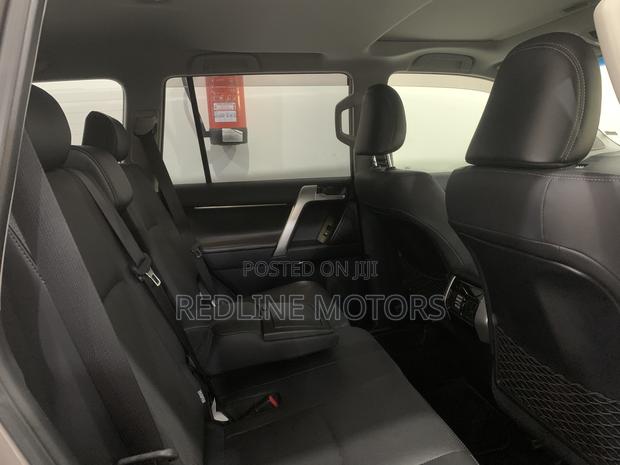 Toyota Land Cruiser Prado 2.7 2018 Ivory