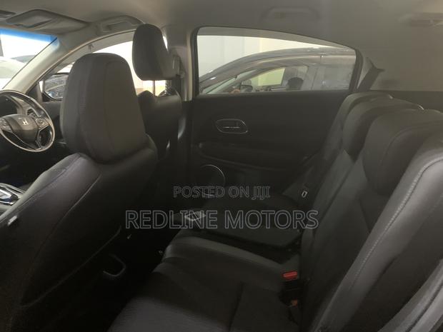 Honda Vezel 1.5 Hybrid 2WD 2018 Black