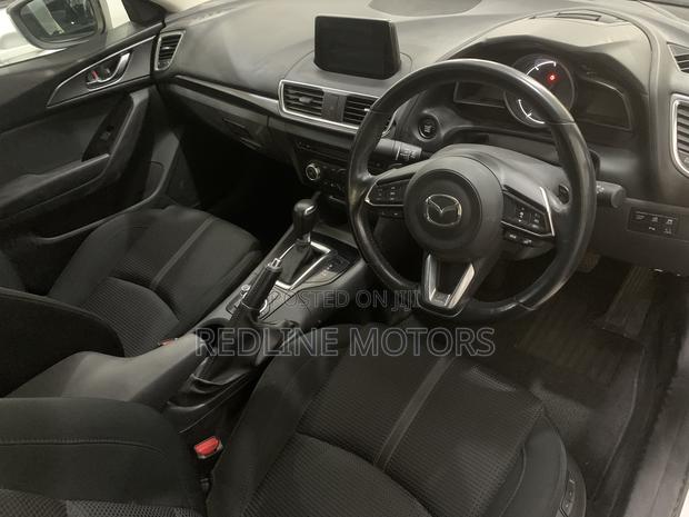 Mazda Axela 2018 Off white