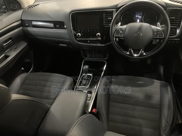 Mitsubishi Outlander ES AWC 2018 Black