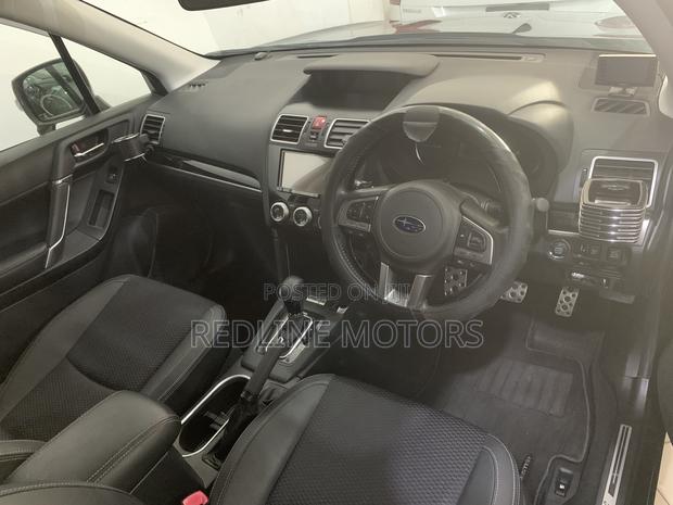 Subaru Forester 2.0XT Touring AWD 2018 Black