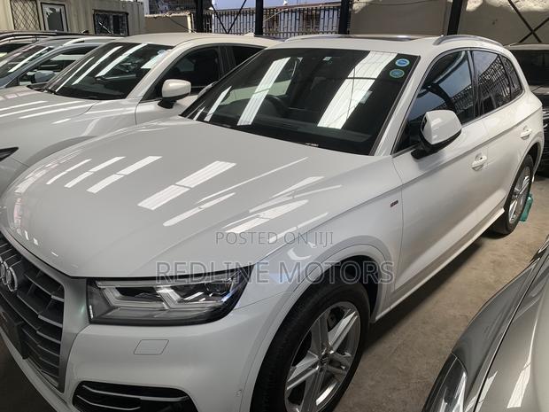 Audi Q5 2.0T Premium AWD quattro 2018 White